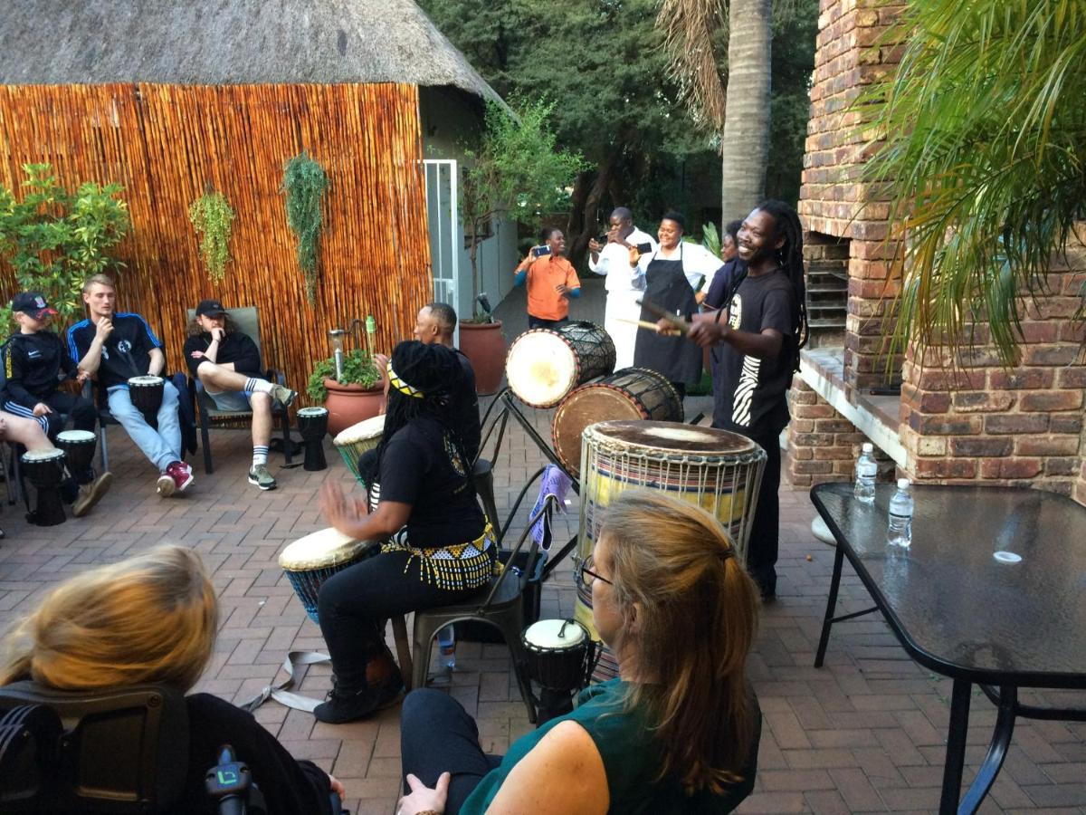 Safari Club Guest Lodge Or Tambo International Airport Kempton Park Luaran gambar
