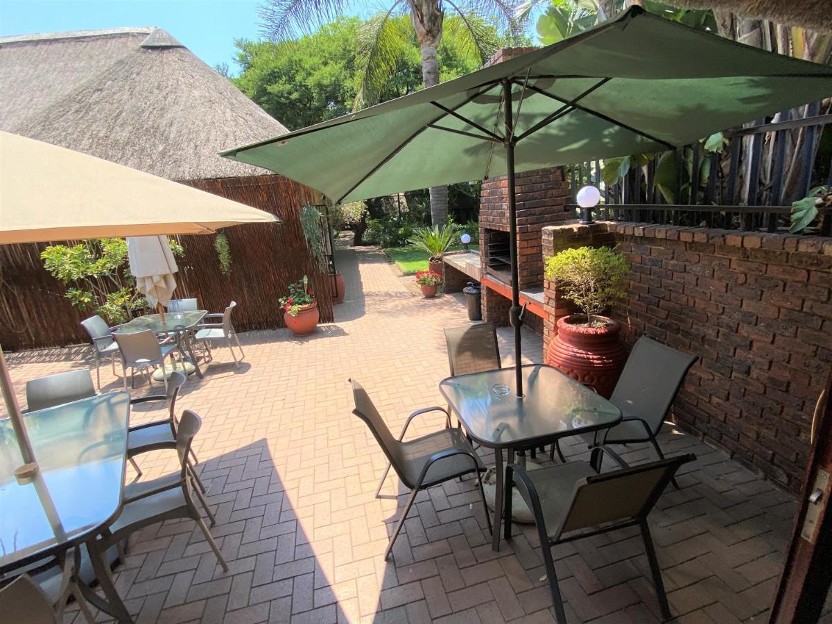 Safari Club Guest Lodge Or Tambo International Airport Kempton Park Luaran gambar