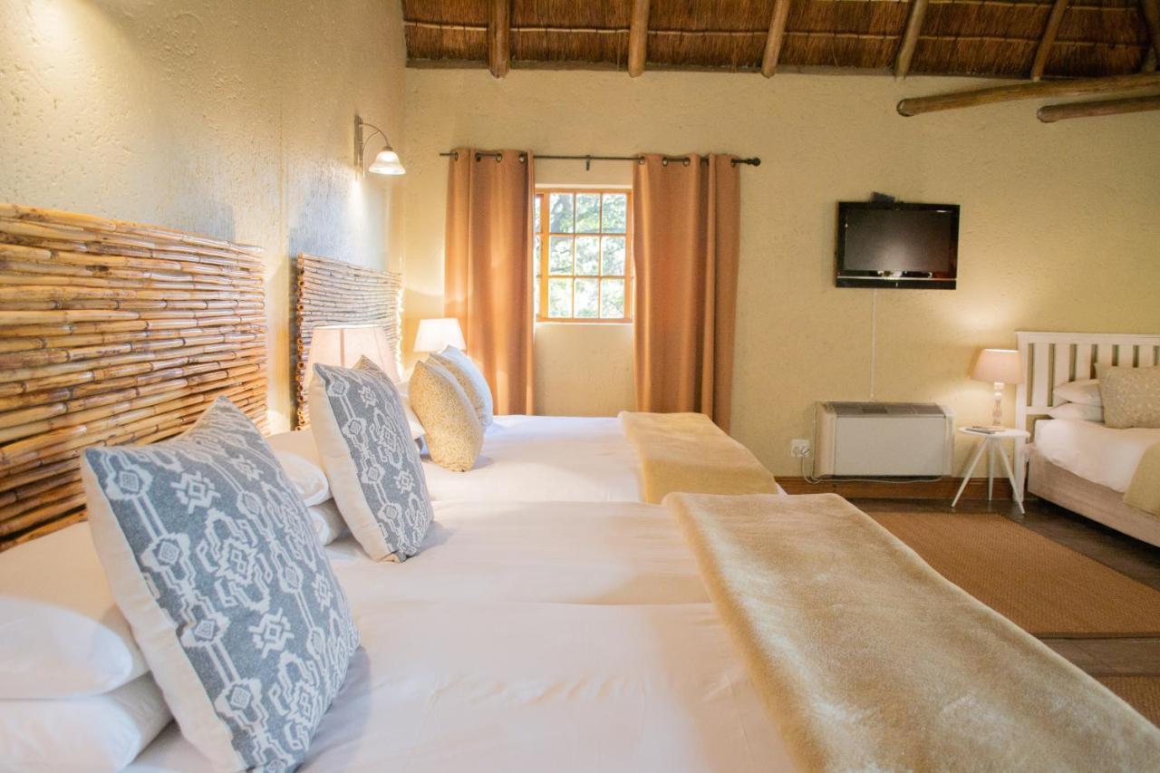 Safari Club Guest Lodge Or Tambo International Airport Kempton Park Luaran gambar