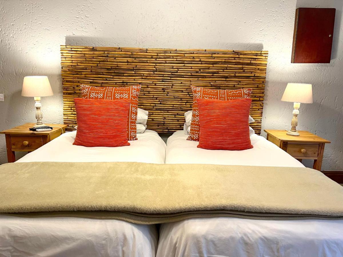 Safari Club Guest Lodge Or Tambo International Airport Kempton Park Luaran gambar