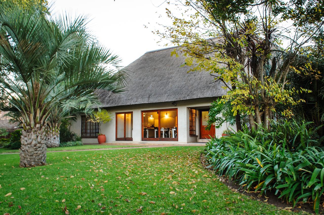Safari Club Guest Lodge Or Tambo International Airport Kempton Park Luaran gambar
